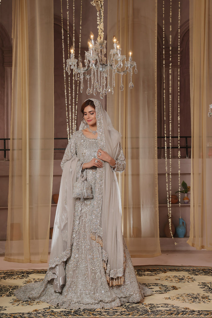 Bridal Fish Cut Maxi-VW-01